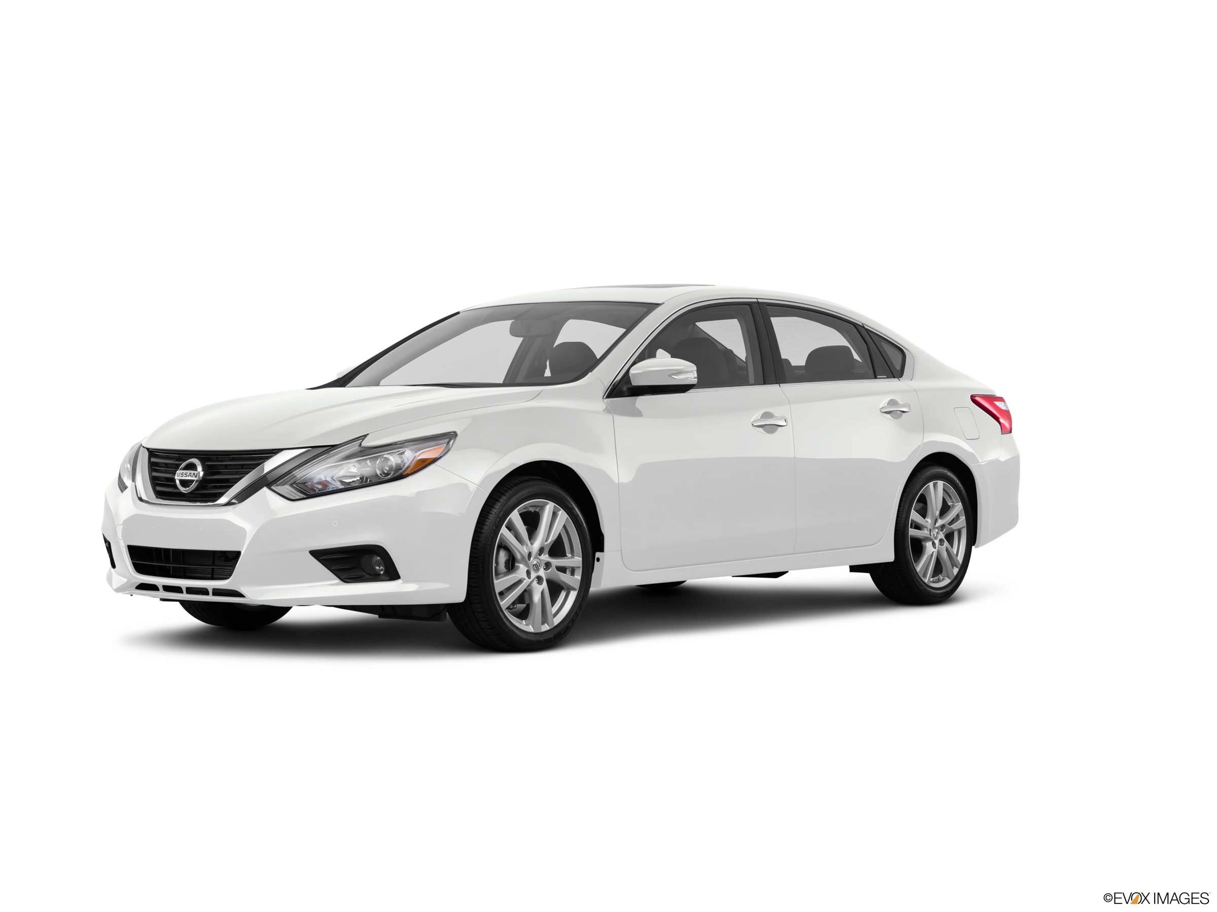 Car Reivew for 2016 Nissan Altima- vincheckup.com Car Reivew for 2016 Nissan Altima